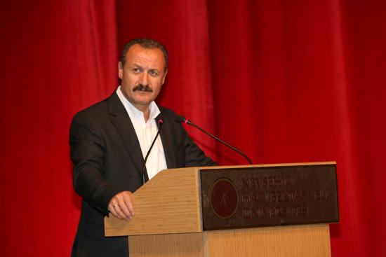Öğrenci Konseyinden Rektörümüze Anlamlı Ziyaret