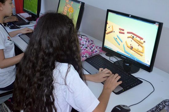 İlköğretim Öğrencileri Kendi Oyunlarını Programladılar