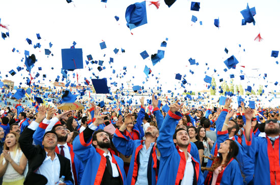 Kırıkkale Üniversitesi'nde Mezuniyet Heyecanı