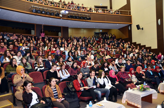 Üniversitemizde ‘Kadının Fenni’ Konulu Konferans Düzenlendi