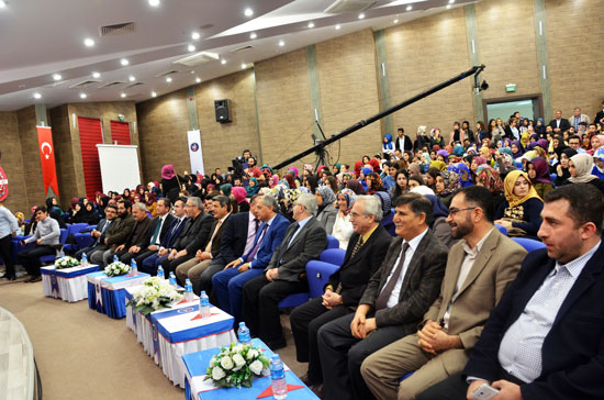 Üniversitemiz TRT Diyanet'i Misafir Etti