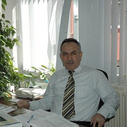 Muzaffer  CAN 