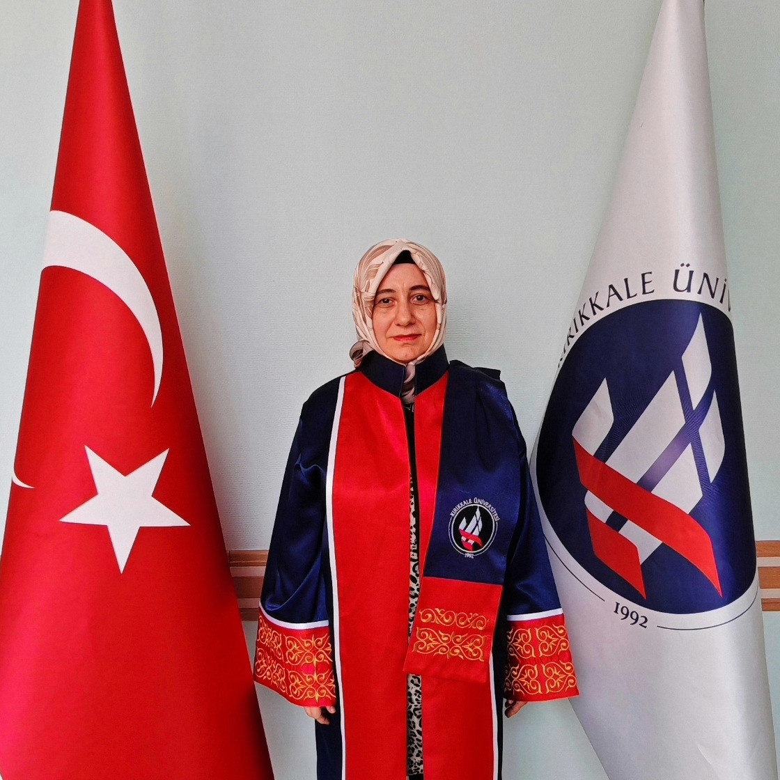 Ayfer ÖZYILMAZ (Dekan Yardımcısı)