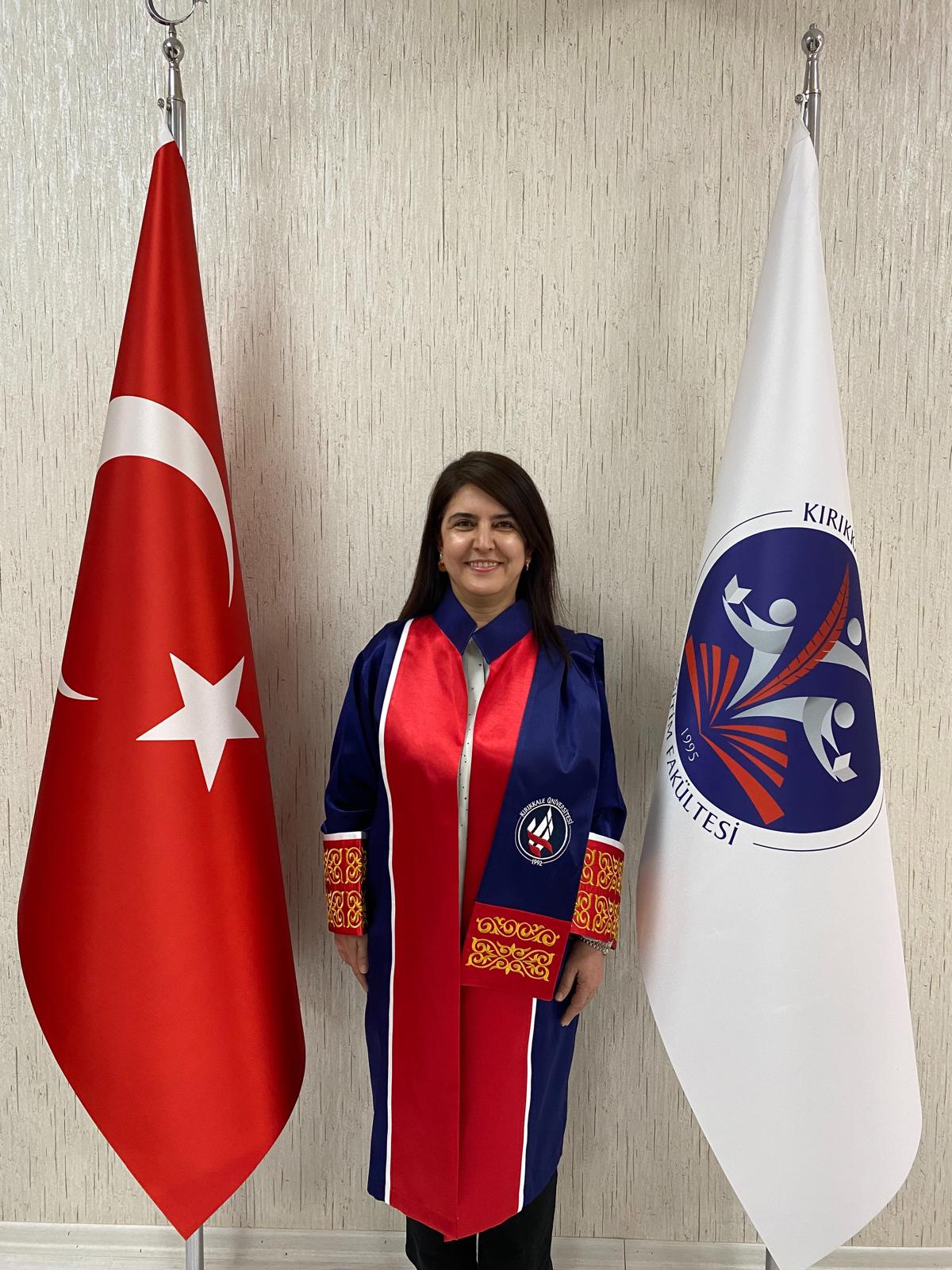 YASEMİN KUŞDEMİR