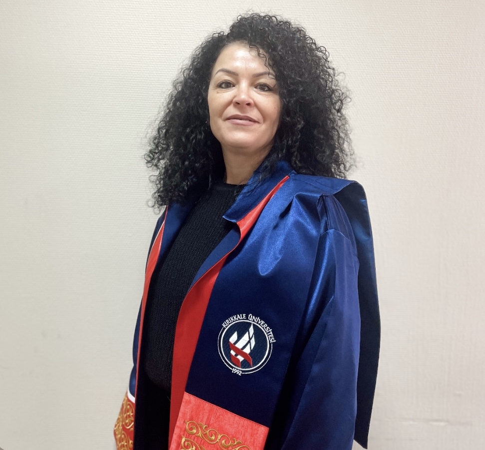 Ayla KARAKULLUKÇU