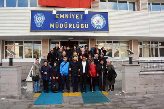 Üniversitemiz Engelsiz Yaşamı Paylaşma Topluluğundan Emniyet’e Ziyaret