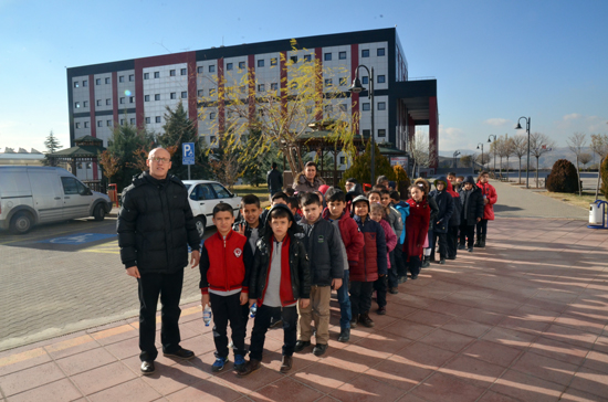 Minik Öğrencilerden Üniversitemize Ziyaret