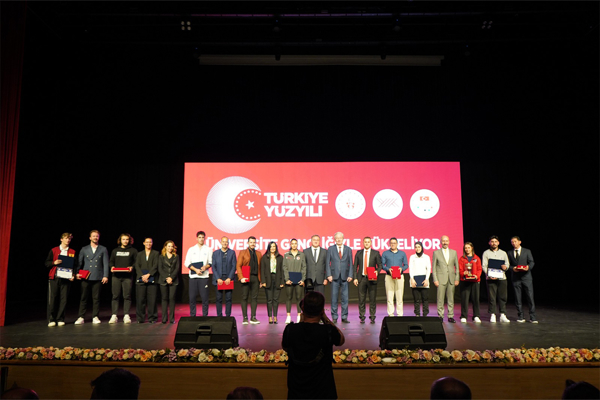 Uluslararası Başarımıza Anlamlı Ödül