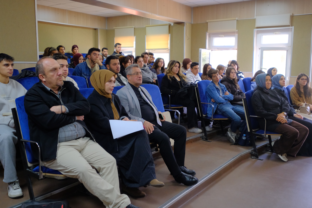 Peyzaj Mimarlığı Bölümünde Sektör Uzmanları Öğrencilerle Buluştu