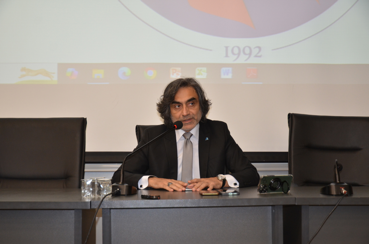 &#220;niversitemizde, “F&#252;t&#252;vvet Şuuru: Kimlik, Sorumluluk, Diriliş” Konulu S&#246;yleşi D&#252;zenlendi