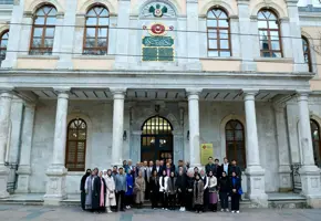 Rektörümüz Prof. Dr. Ersan Aslan, İBTAV Yönetim Kurulu Toplantısına Katılarak Bilim Tarihi Öğrencileri ile Buluştu