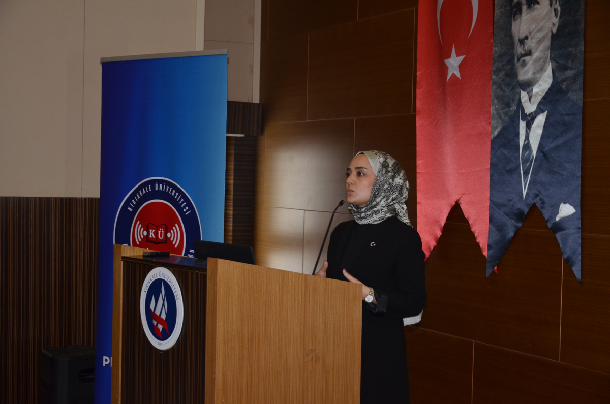 “Geleceğe Hazırlık Konferans Serisi – III”te Bilgi Çağından Anlam Çağına Geçiş Konuşuldu