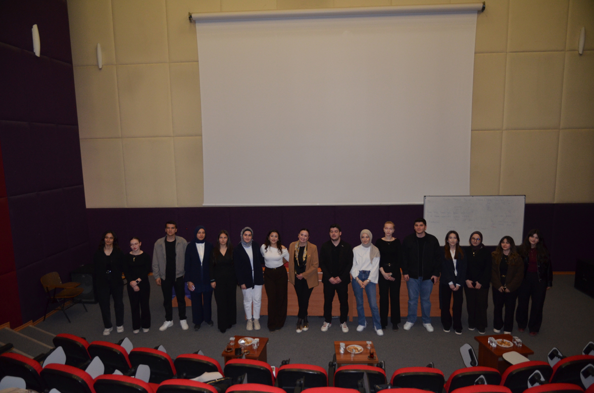 Üniversitemizde Çocuk Haklarına Yönelik Farkındalık Etkinliği Düzenlendi