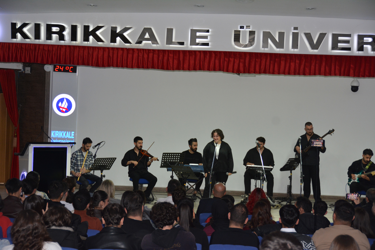    Kök Sanat Topluluğundan Pop Jazz Konseri