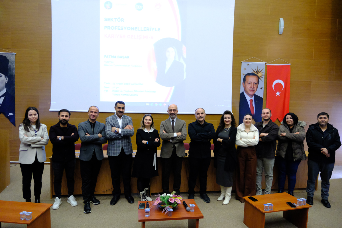 TÜBİTAK Bilim ve Toplum Başkan Yardımcısı Fatma Başar, Sektör Profesyonelleriyle Kariyer Gelişimi Programına Konuk Oldu