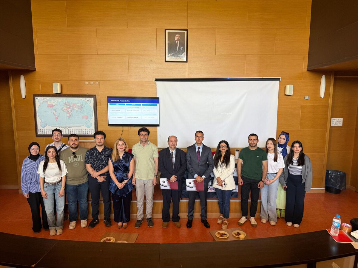 Üniversitemizde ''Akademik Üretkenlikte Yapay Zekâ Dönüşümü'' Konulu Etkinlik Düzenlendi