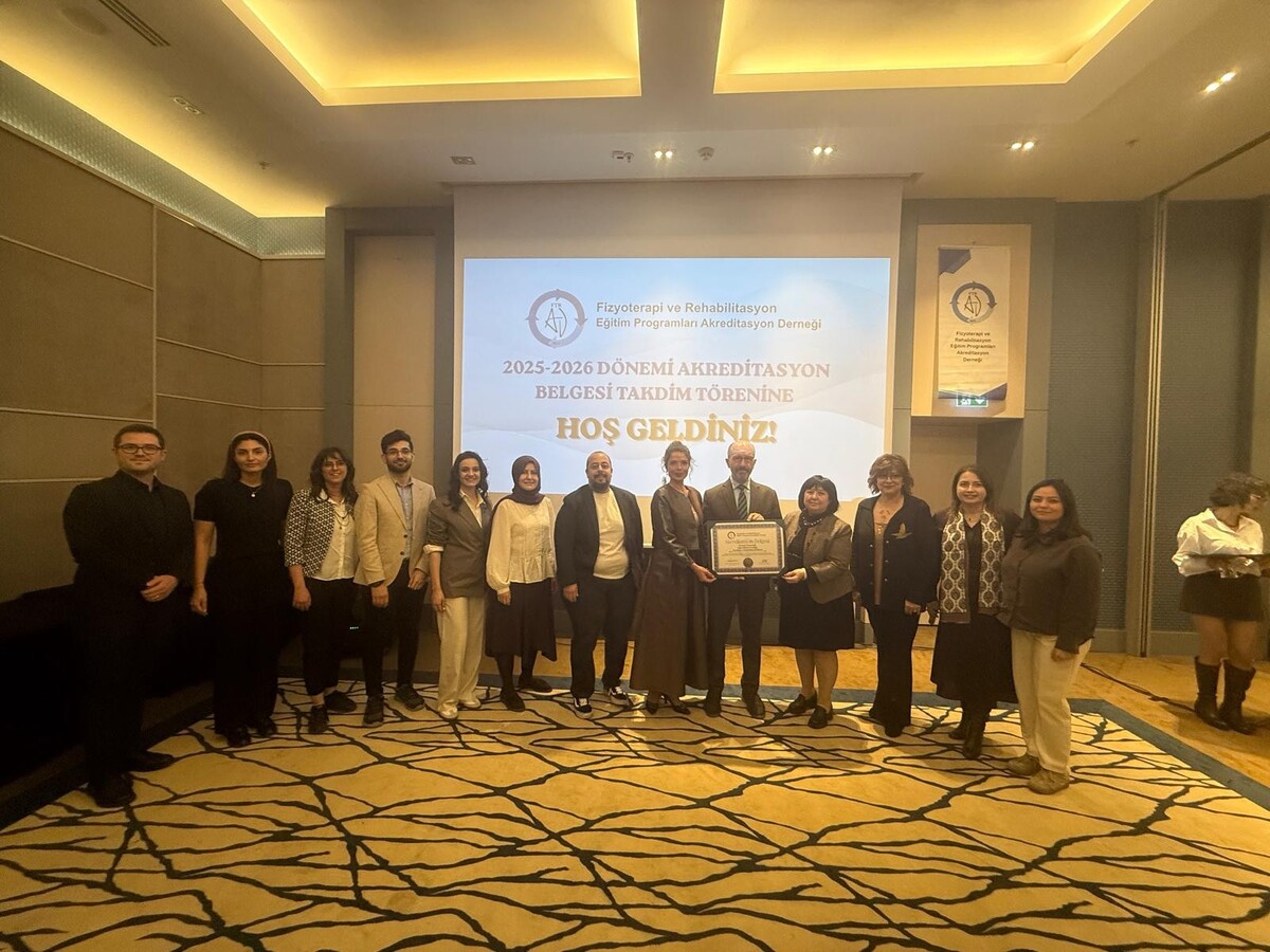 Sağlık Bilimleri Fakültemize İkinci Akreditasyon Belgesi: Fizyoterapi ve Rehabilitasyon Bölümümüz 2 Yıllık Akreditasyon Aldı