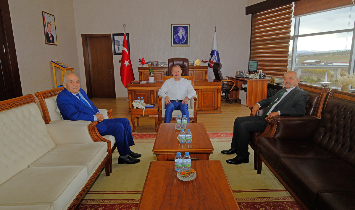 Vatan İ&#231;in Can Verenler Derneğinden Rekt&#246;r&#252;m&#252;ze Ziyaret