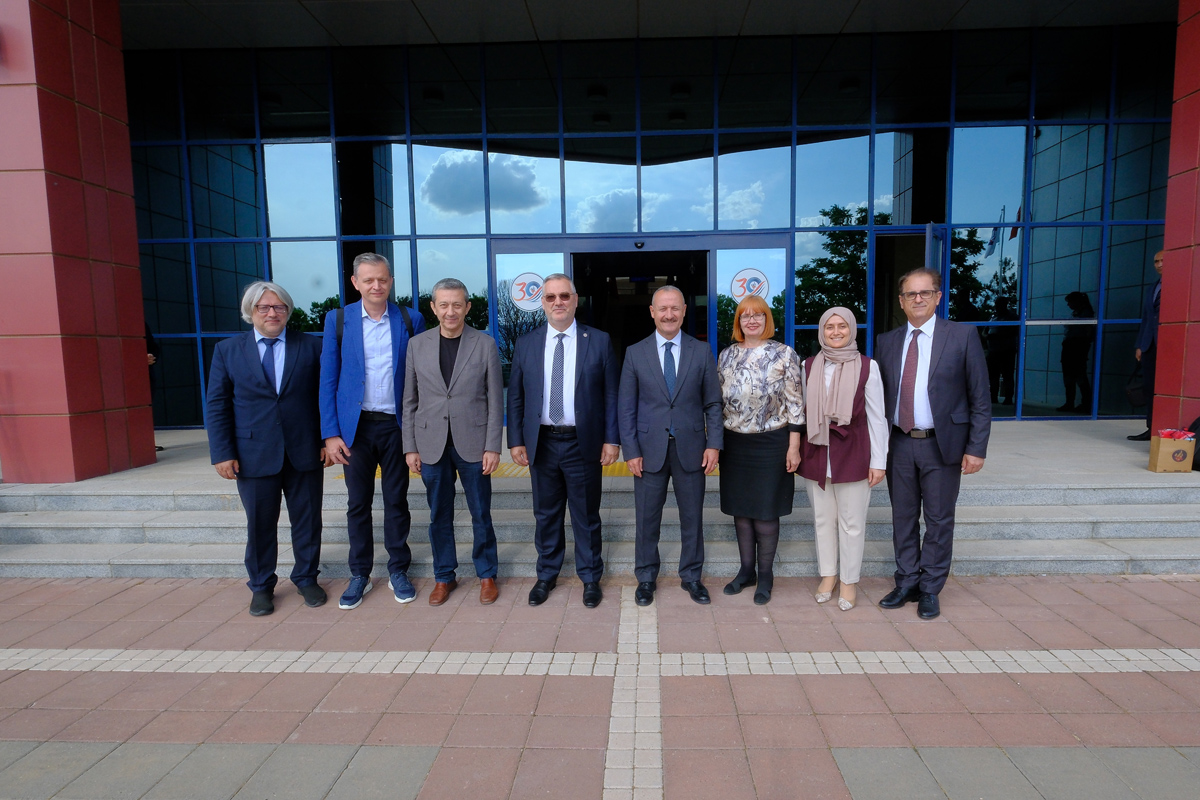 Tuzla Üniversitesi Rektörü Prof. Dr. Amir Karić ve Beraberindeki Heyetten Rektörümüz Prof. Dr. Ersan Aslan’a Ziyaret