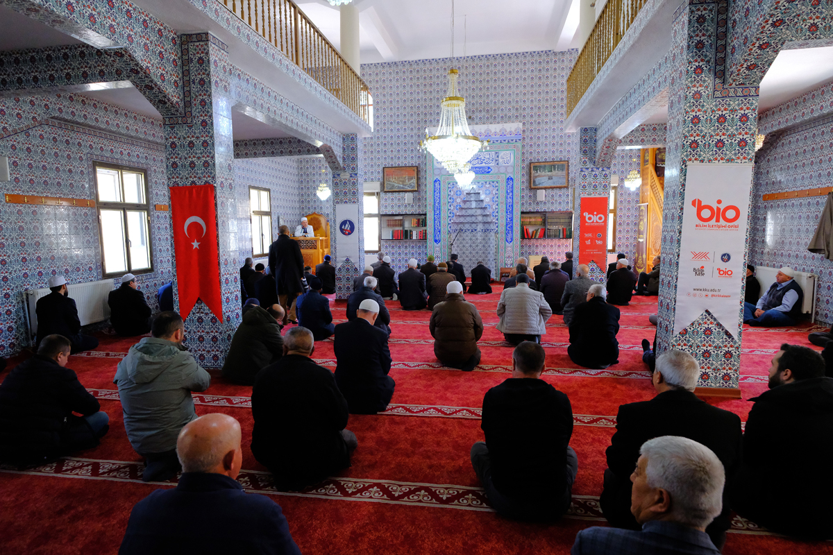 Bilim Kafe Etkinliklerimiz Ramazan’ın Manevi Atmosferiyle Devam Etti