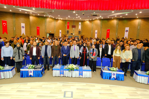 Üniversitemizde “Filistin: İnsanlığın Ortak Sınavı” Konferansı Düzenlendi