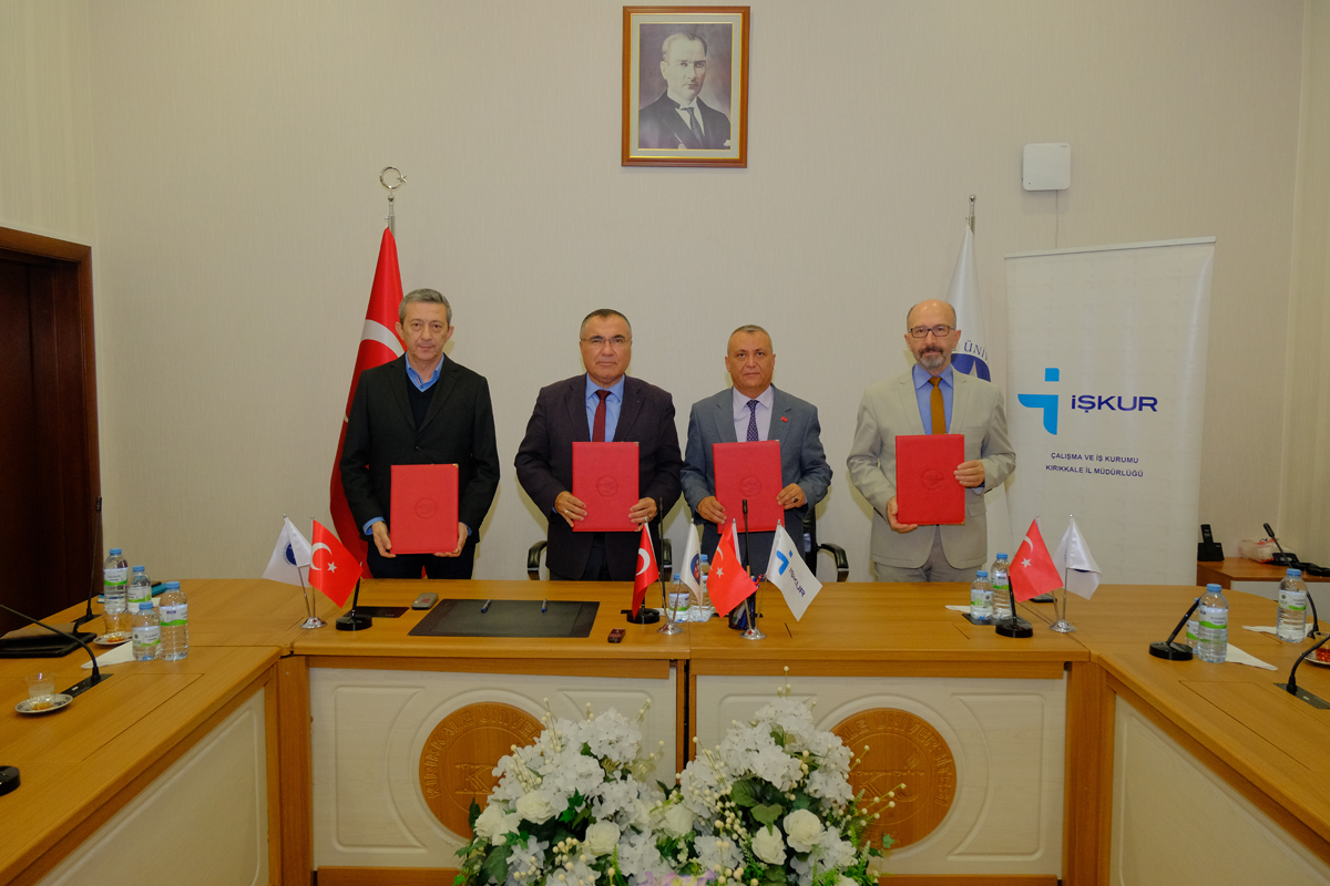 &#220;niversitemiz ile İŞKUR Arasında 100 Kişilik İşg&#252;c&#252; Uyum Programı Protokol&#252; İmzalandı