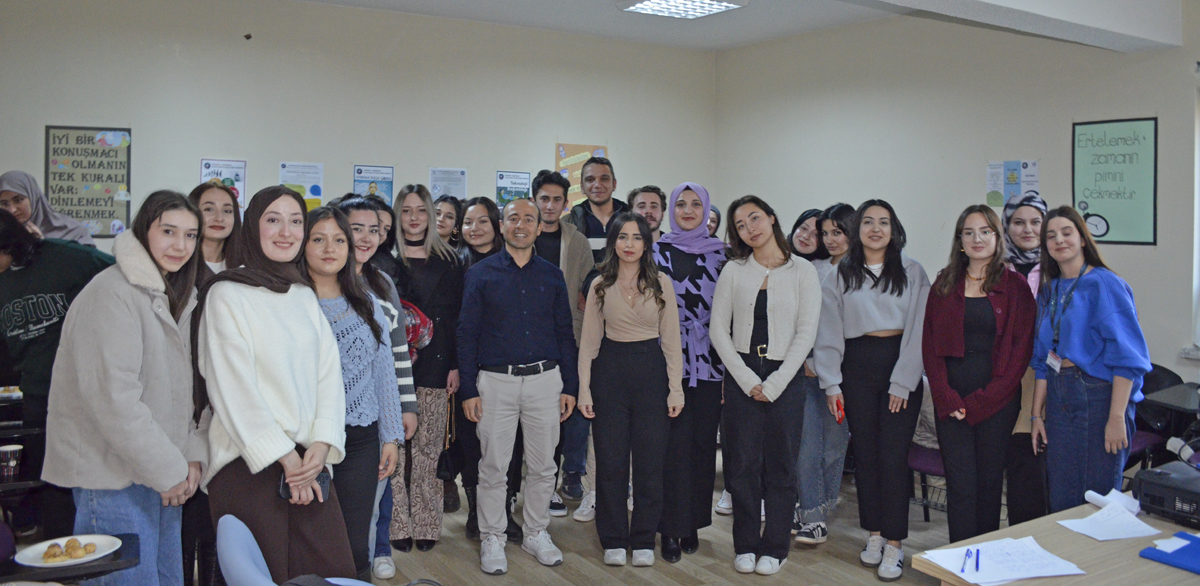 Üniversitemizde "Bağımsız Yaşam Atölyesi" Konulu Etkinlik Düzenlendi