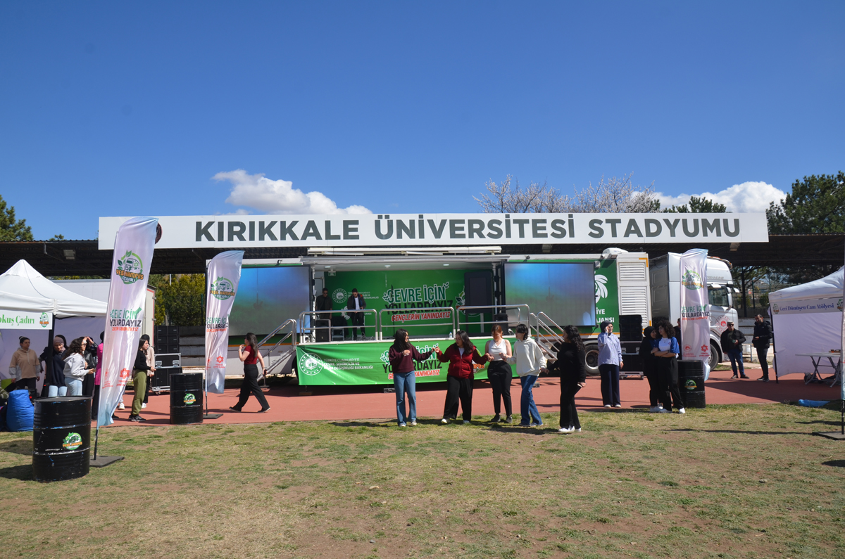 Çevre Tırı, Yeşil Kampüs Festivali Kapsamında Üniversitemize Geliyor