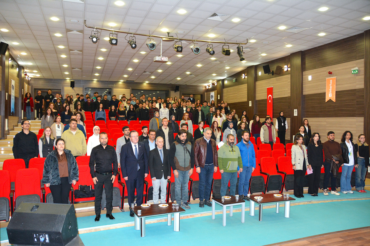 At Sağlığı ve Çiftlik Hekimliğine Dair Önemli Bilgiler Üniversitemizde Paylaşıldı