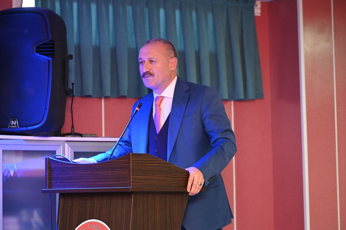 Rektörümüz Prof. Dr. Ersan Aslan, Aday Din Görevlileri Mezuniyet Törenine Katıldı