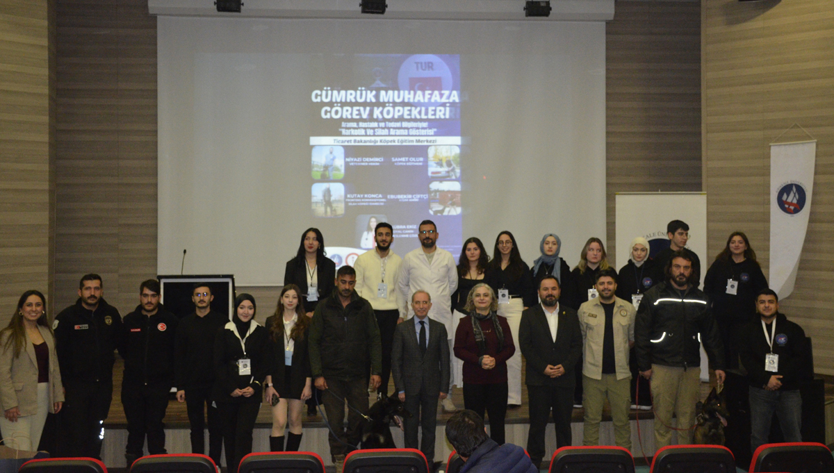 Veteriner Fakültemizde Gümrük Muhafaza Narkotik Köpekleri” Konulu Etkinlik Düzenlendi