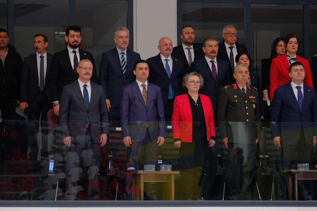 Rektörümüz, 23 Nisan Kutlama Programına Katıldı