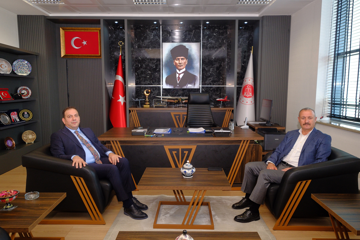 Rektörümüz, Cumhuriyet Başsavcısı Ahmet Rüfai Şahin’e Hayırlı Olsun Ziyaretinde Bulundu