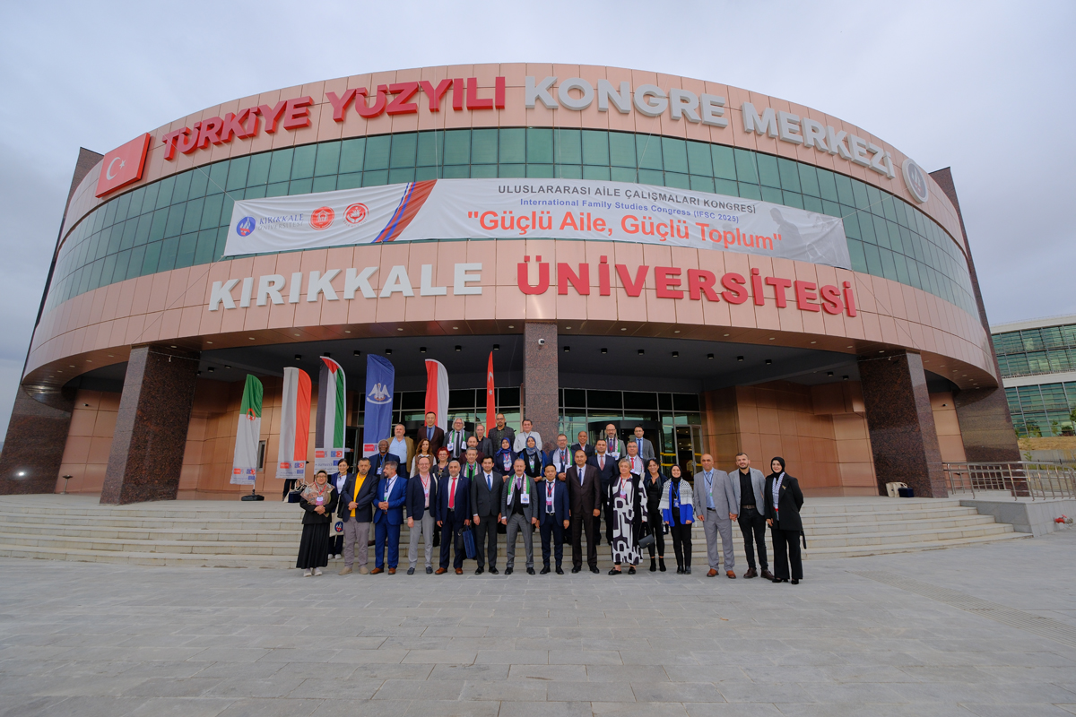 &#220;niversitemiz İle Filistin İslami İlimler &#220;niversitesi Arasında İş Birliği Protokol&#252; İmzalandı