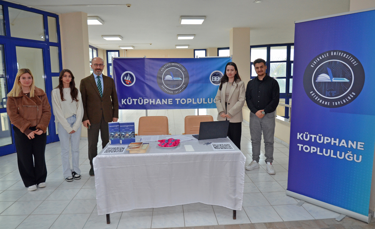 Üniversitemizde 62. Kütüphane Haftası Kapsamında Stant Açma Etkinliği Düzenlendi