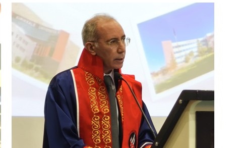 Üniversitemizde Geleceğin Veteriner Hekimleri Beyaz Önlüklerini Giydi