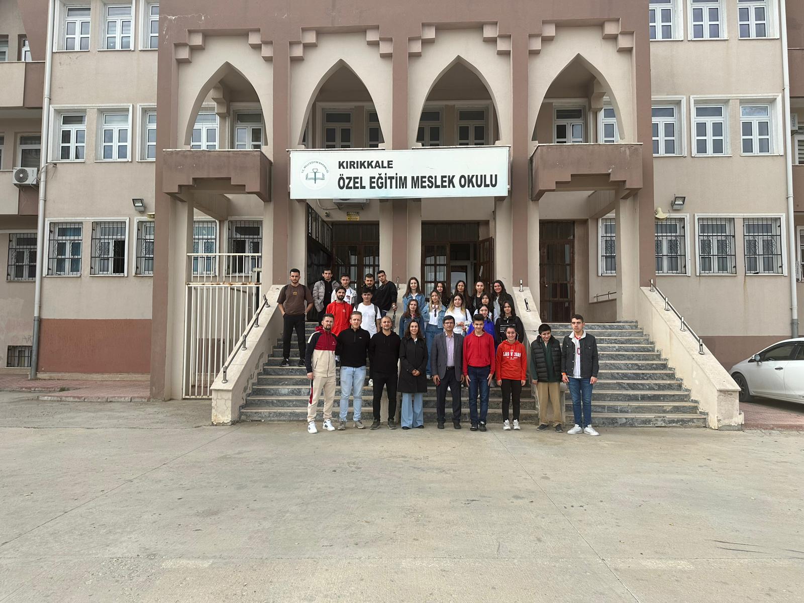 Beden Eğitimi ve Spor Öğretmenliği Bölümü Öğrencileri Kırıkkale Özel Eğitim Meslek Okulunu Ziyaret Etti