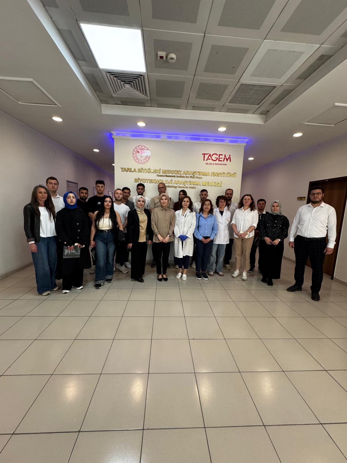 Delice MYO Öğrencileri Ankara Tarla Bitkileri Merkez Araştırma Enstitüsü Müdürlüğünde Teknik Gezi Gerçekleştirdi.