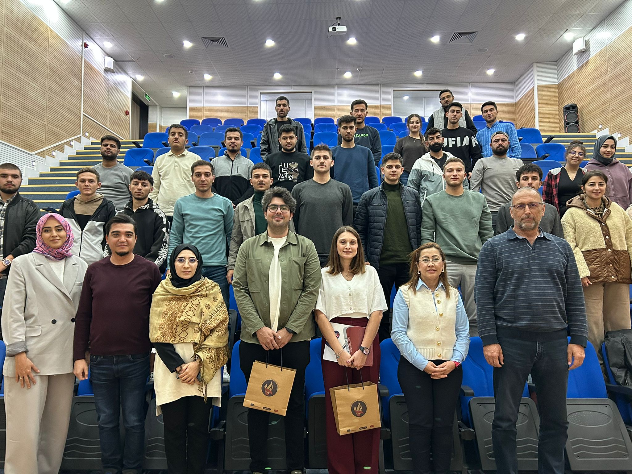 Delice Meslek Yüksekokulu’nda “AR-GE’den Tarlaya: Tarımda Dijital Dönüşüm” Etkinliği Gerçekleştirildi