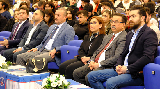 Delice Meslek Yüksekokulu olarak 12 Mart İstiklâl Marşı'nın Kabulü ve Mehmet Akif Ersoy'u Anma Günü etkinliğine katılım sağladık.