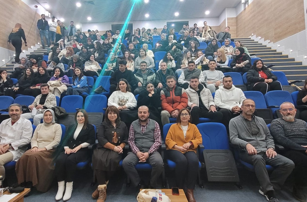 DELİCE MESLEK YÜKSEKOKULU’NDA ENGELLI FARKINDALIGI VE SOSYAL IÇERME KONFERANSI TAMAMLANDI.