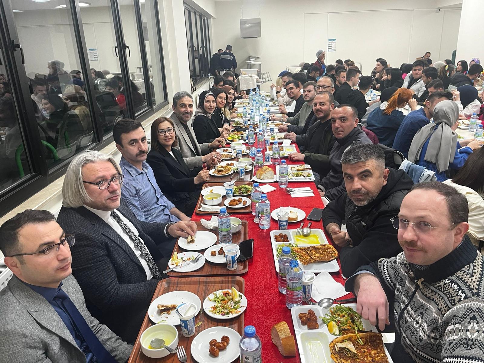 Delice Meslek Yüksekokulu,Öğrencileri ile Birlik ve Bereket İçin İftar Sofrasında Buluştu.