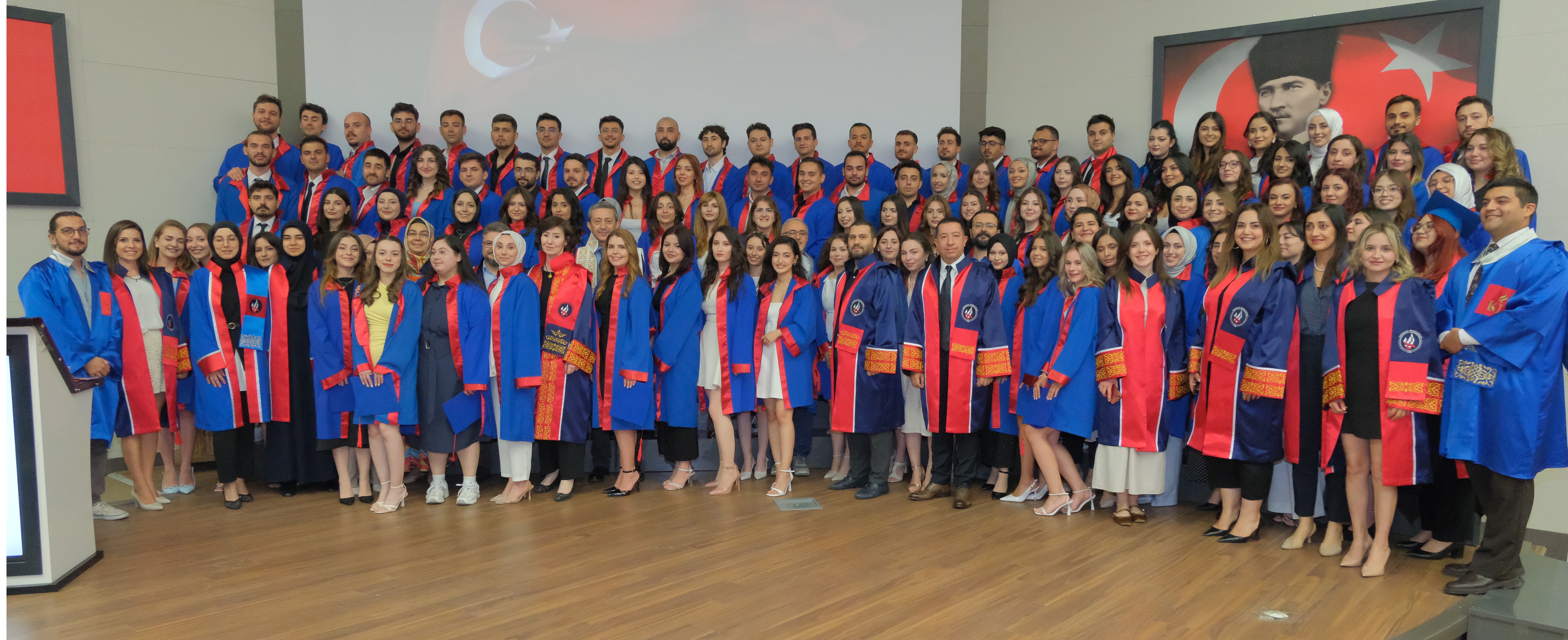 Hekimliğe İlk Adım: Fakültemizde Mezuniyet Heyecanı