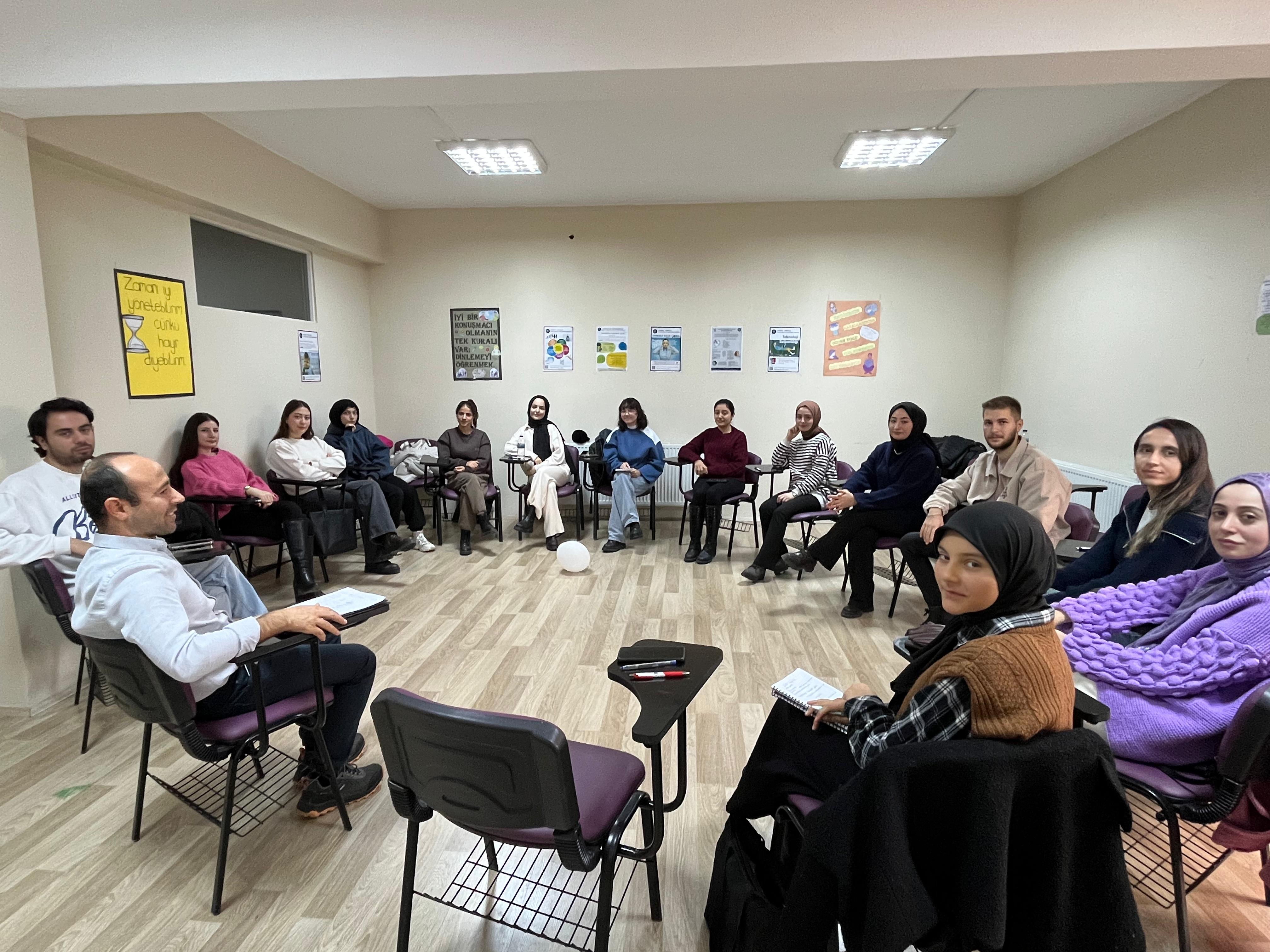 Sosyal Anksiyete ile Baş Etme  Psikoeğitim Programı Başladı