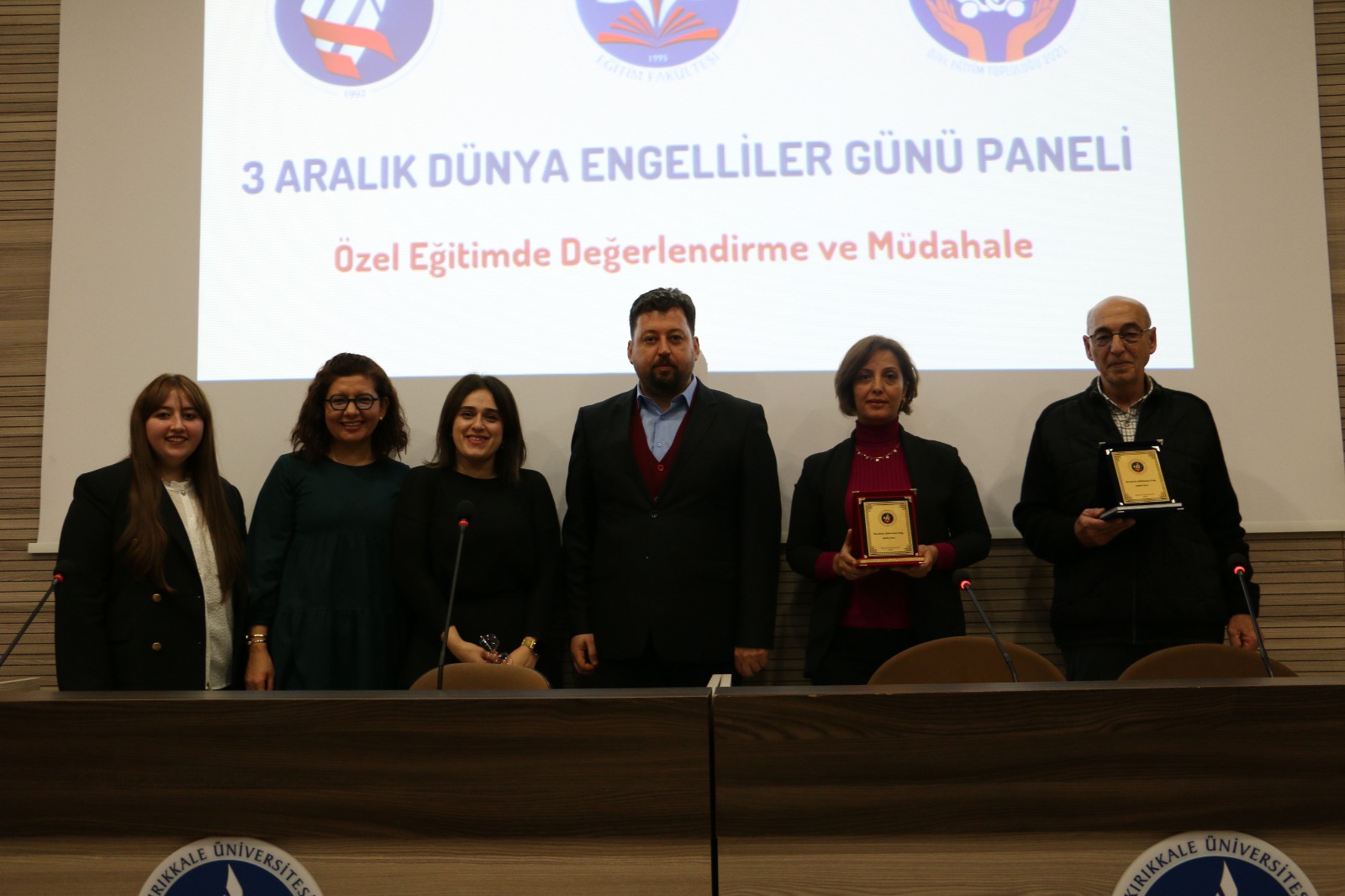 Özel Eğitimde Değerlendirme ve Müdahale İsimli Panel  Düzenlendi
