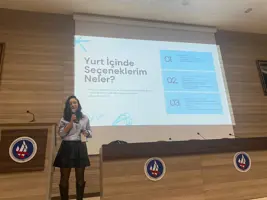 Kırıkkale Üniversitesi Eğitim Fakültesinde Kariyer Odaklı Konferans: “Kariyer Yolculuğu: Öğretmenlik Mesleğinde ve Ötesinde Fırsatlar”