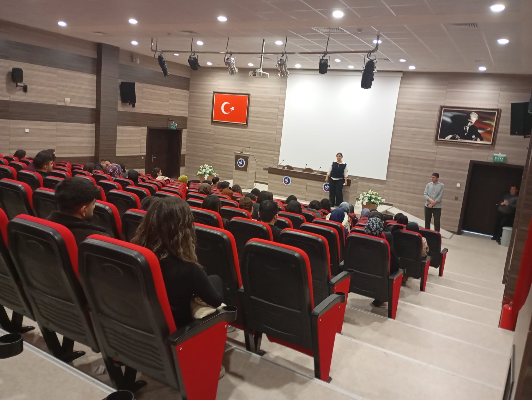 İŞKUR Gençlik Programı Ara Değerlendirme Toplantısı Gerçekleştirildi