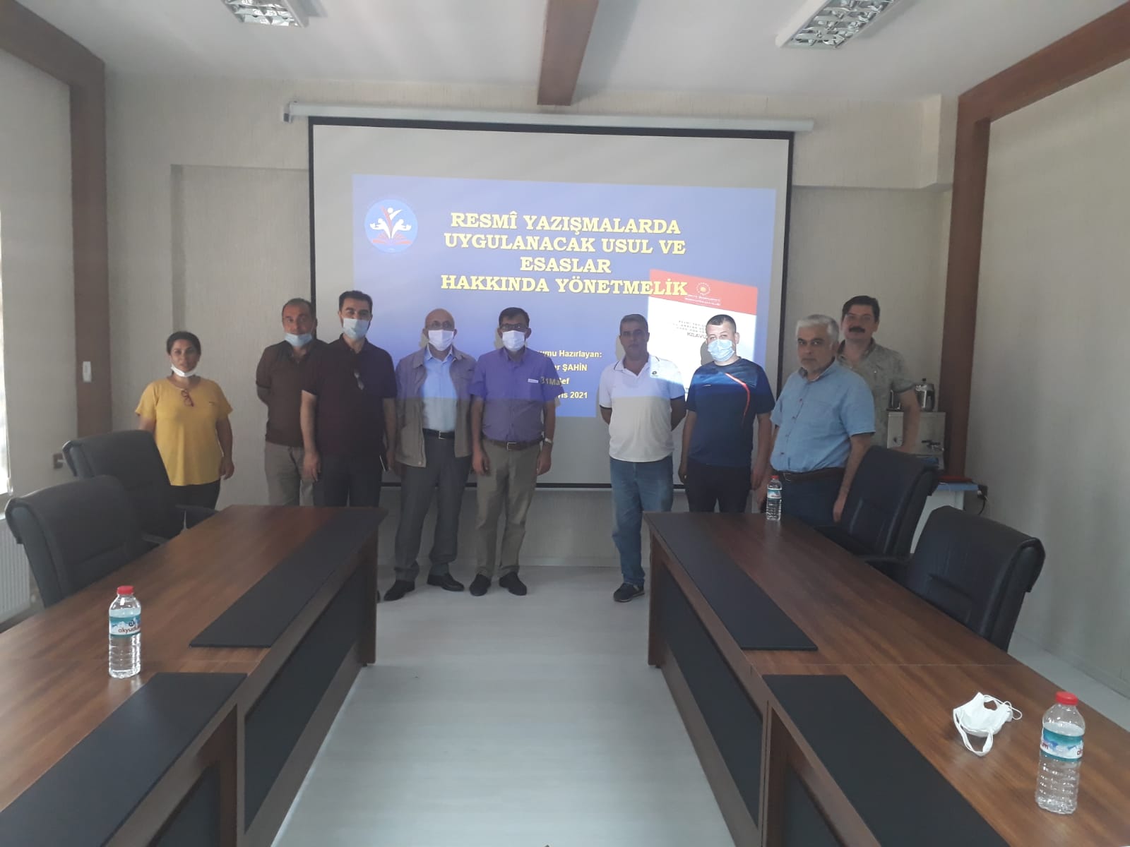 Fakültemizde Resmi Yazışmalarda Uygulanacak Usul ve Esaslar Hakkında Yönetmeliğe ilişkin Bilgilendirme ve Paylaşım Toplantısı Düzenlendi.