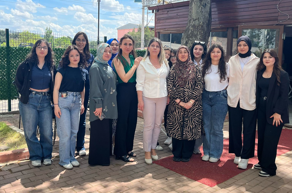 Üniversitemiz Sağlık Hizmetleri Meslek Yüksekokulumuz Engelliler Haftası Etkinliğine Katıldı