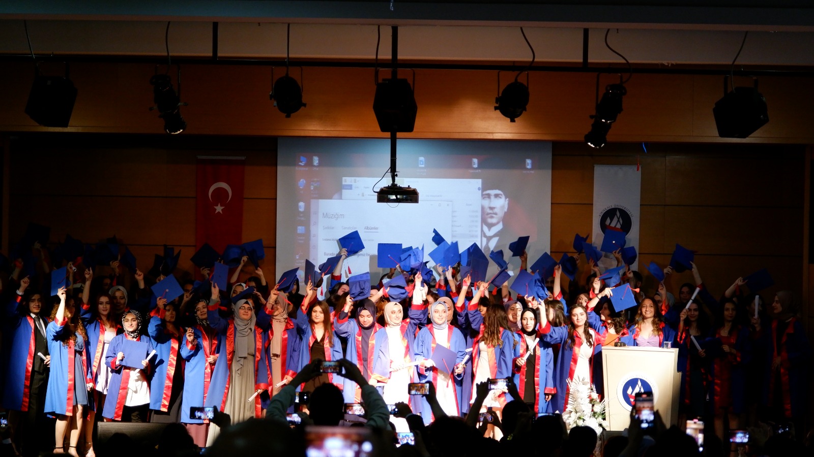 Bölümümüz Mezuniyet Töreni Düzenlendi